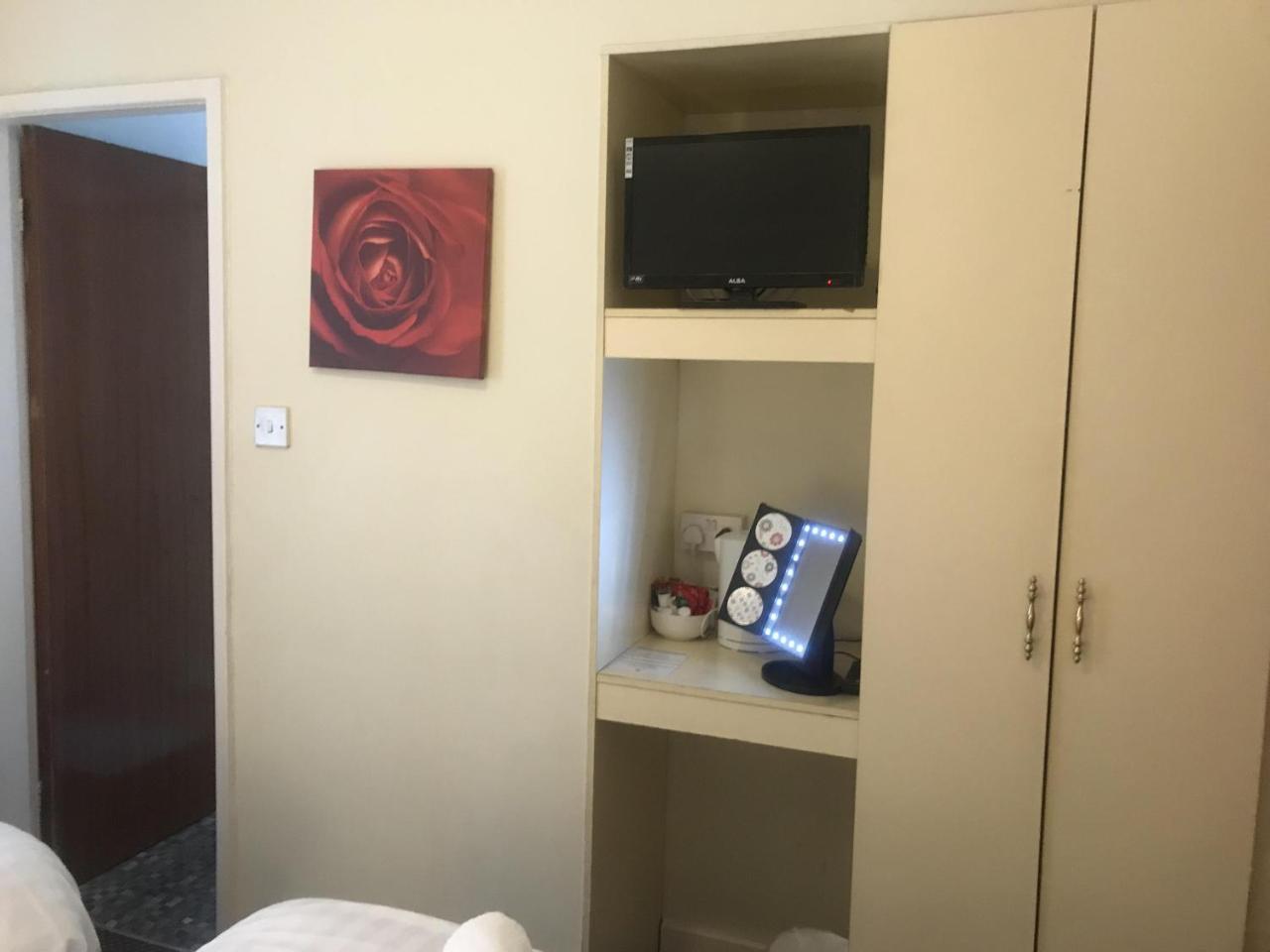 Boomerang Blackpool Room photo